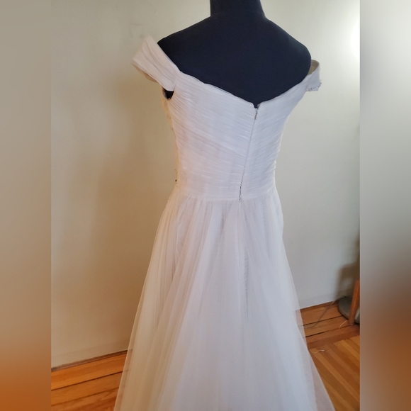 Jenny Packham Wedding Dress, BRAND NEW with tags. - Picture 12 of 15